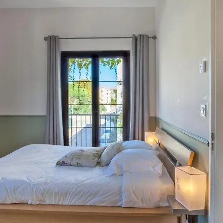 Vakantiehuis Laniella Location *