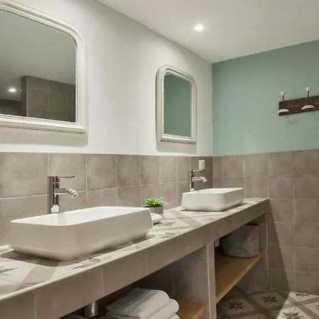 Laniella Location Vakantiehuis *