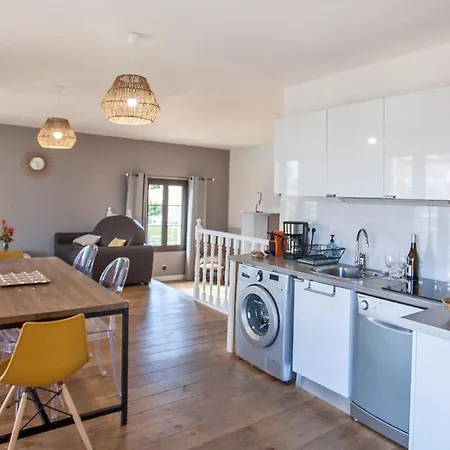 Laniella Location * Calvi (Corsica)