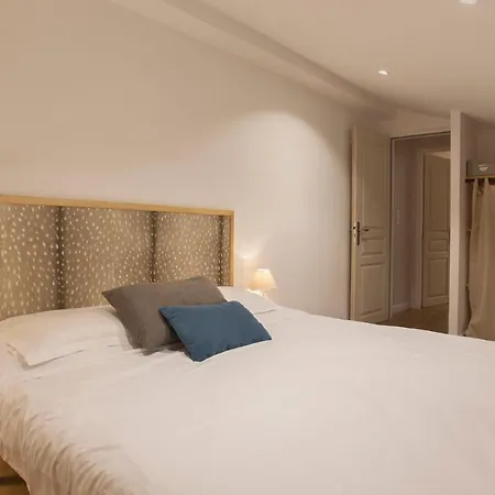 Laniella Location Feriehus *