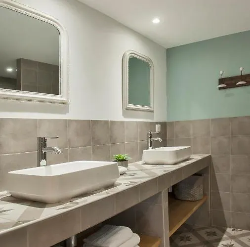 Laniella Location Holiday home *